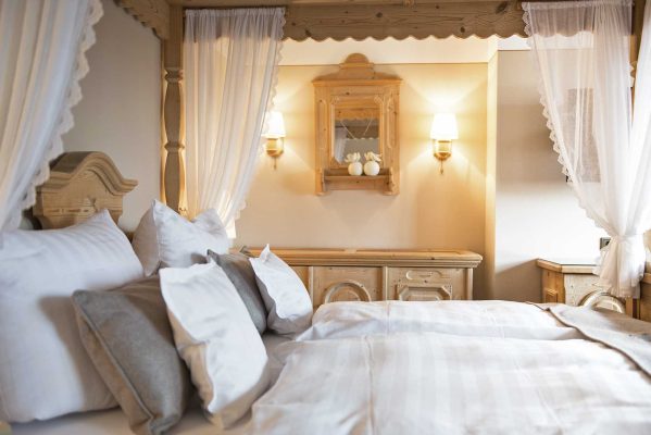 weisses-lamm-landhaus-traditionell-neu6